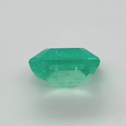 Emerald  (Panna) 9.82 Ct Gem Quality